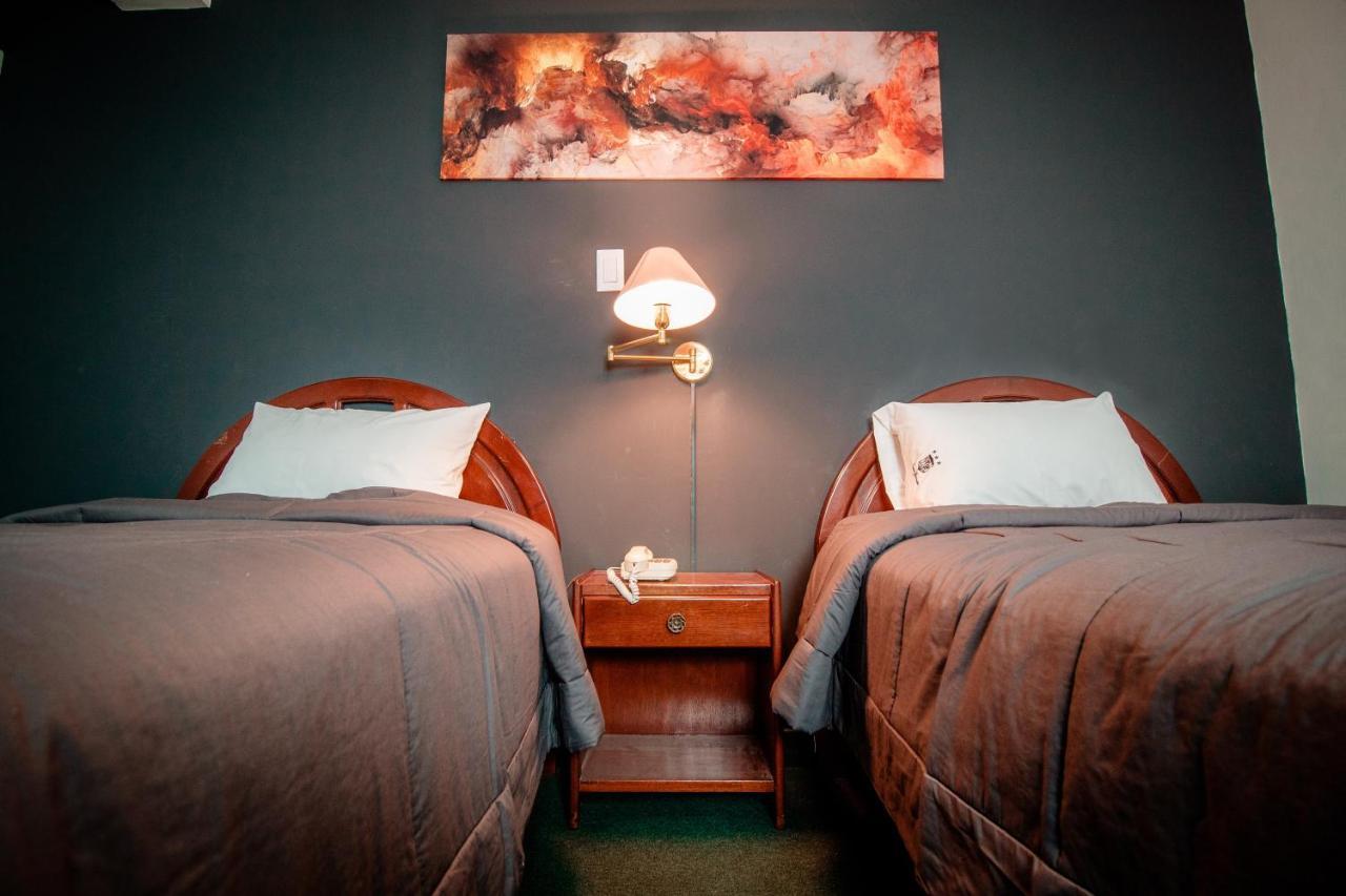Saint Germain Hotel Trujillo Kültér fotó